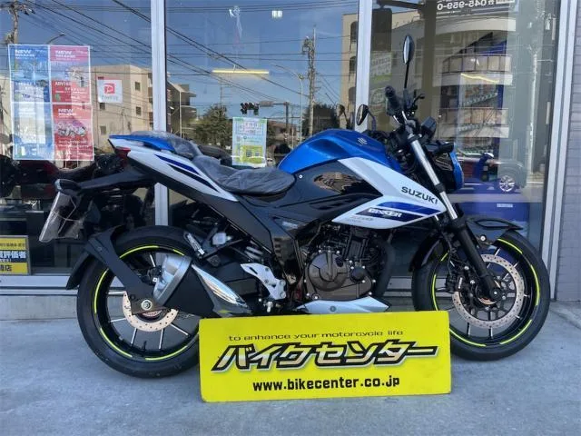 Suzuki GIXXER 250 2025 — фото 1, купить с доставкой в Москву