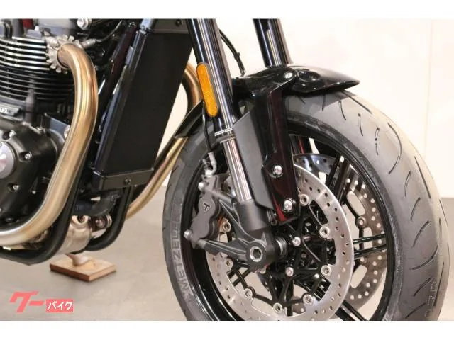 TRIUMPH 1200 2025 — миниатюра 3