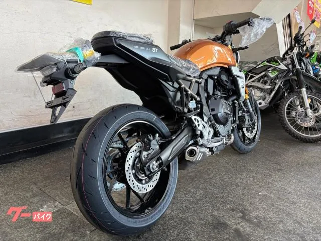 Suzuki GSX-8T 2026 — миниатюра 3