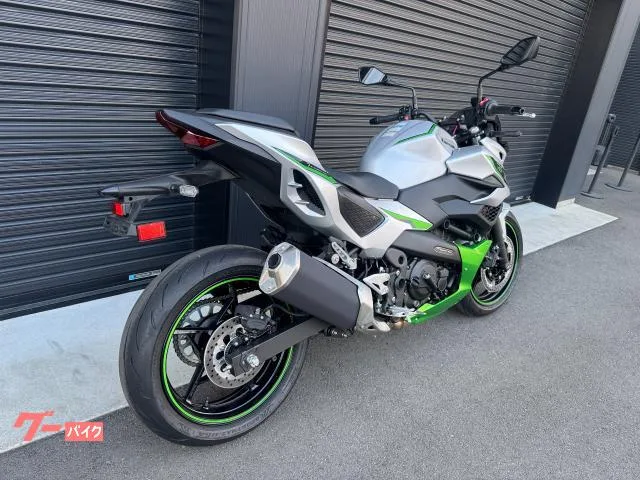 Kawasaki Z7 Hybrid 2024 — миниатюра 3