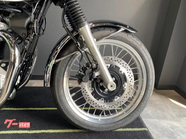 Kawasaki W800 2026 — миниатюра 2