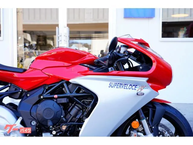 MV AGUSTA 800 2022 — миниатюра 5