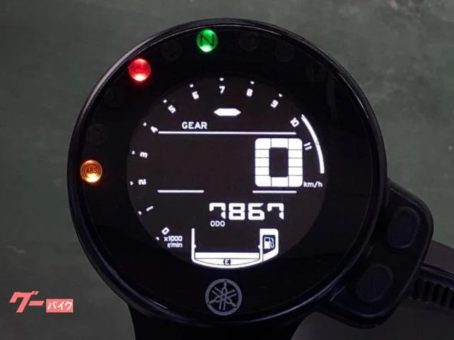 Yamaha XSR700 2022 — миниатюра 2
