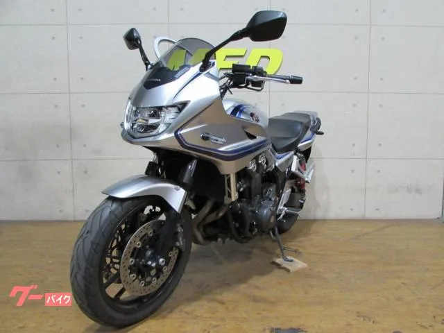 Honda CB1300Super 2024 — миниатюра 3