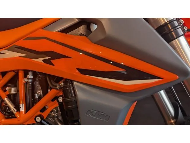 KTM 690 R 2024 — миниатюра 5
