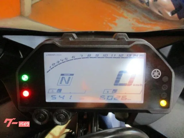 Yamaha YZF-R25 ABS 2023 RG74JLED 2 2023 — миниатюра 2