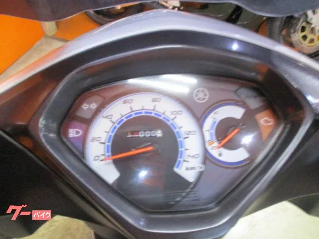 Yamaha AXIS Z SEJ6J LED USB 2022 — миниатюра 5