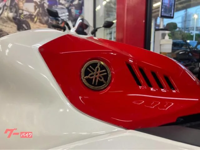 Yamaha YZF-R25 70th Anniversary Edition ABS 2026 2026 — миниатюра 3