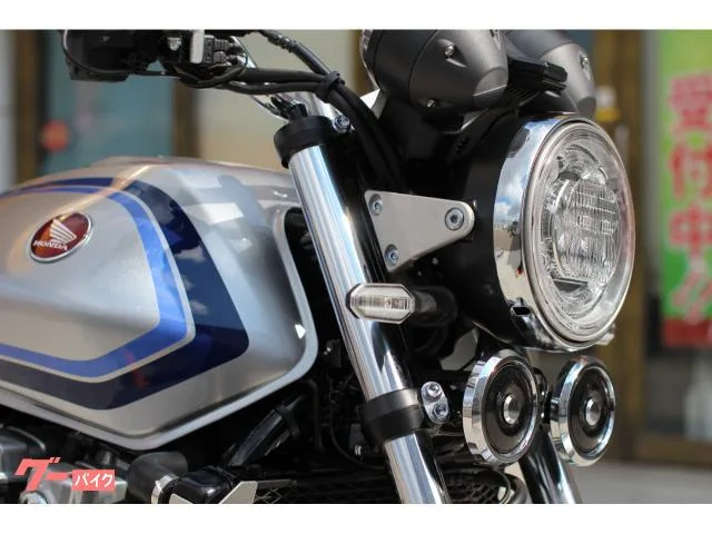 Honda CB1300Super Four E-Package ETC 2023 — миниатюра 5