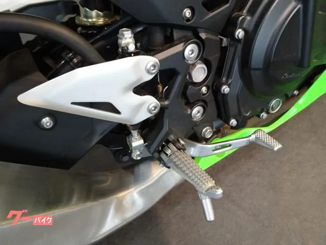 Kawasaki Ninja 400 KRT 2023 — миниатюра 2