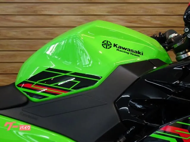 Kawasaki Ninja 400 KRT 2023 — миниатюра 3