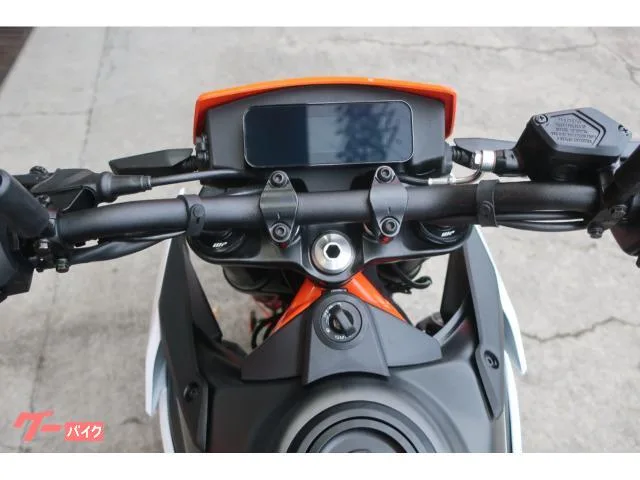 KTM 390SMC R 2025 — миниатюра 5