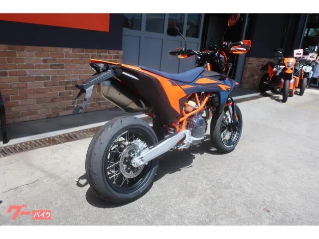 KTM 690SMC R 2026 2026 — миниатюра 3