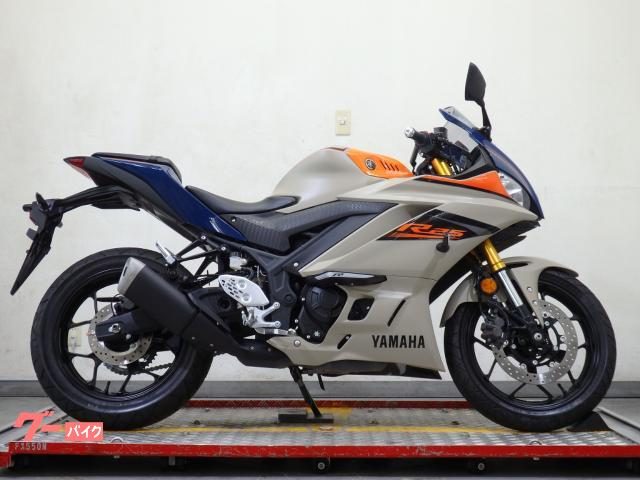 Yamaha YZF-R25 2023