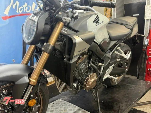 Honda CB650R E-Clutch 2024 — миниатюра 4