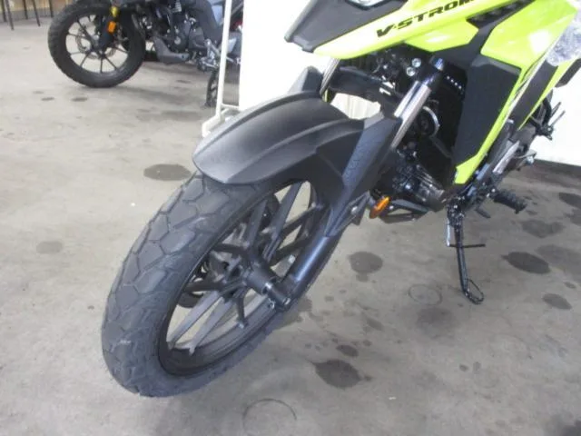 Suzuki V- 250SX M5 EL11L 2025 — миниатюра 2