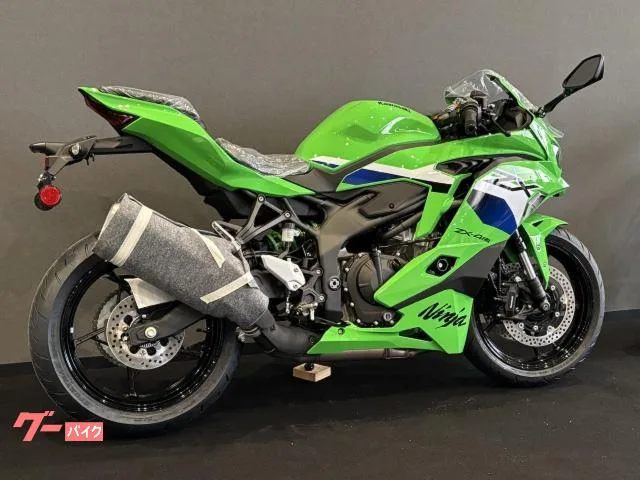 Kawasaki Ninja ZX-4RR KRT EDITION 2026 — миниатюра 3