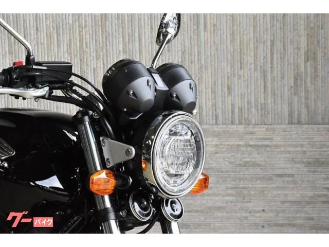 Honda CB400Super Four VTEC Revo 2022 — миниатюра 3