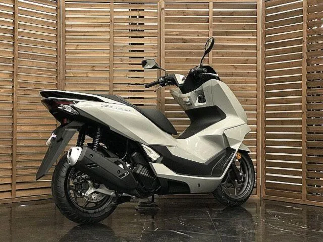 Honda PCX160 2025 — миниатюра 4