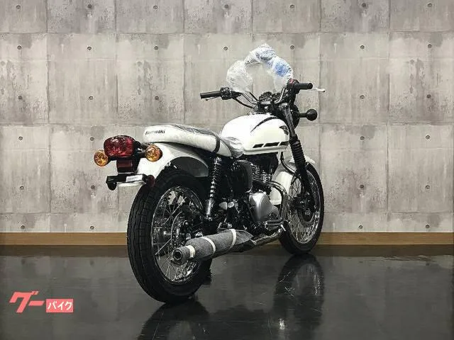 Kawasaki W230 2025 — миниатюра 4