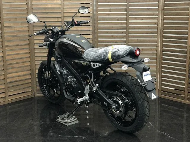 Yamaha XSR125 2025 — миниатюра 4