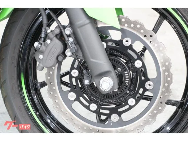Kawasaki Ninja 400 2023 — миниатюра 4