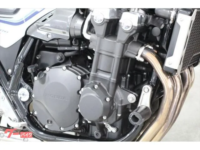Honda CB1300Super Four 2023 — миниатюра 2