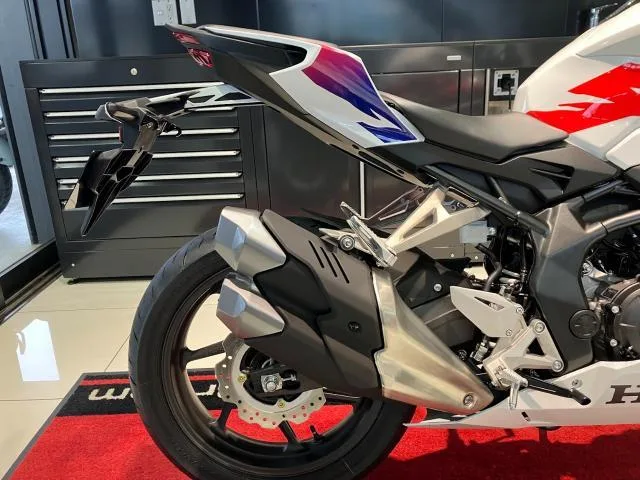 Honda CBR250RR ABS 8BK-MC51 2025 — миниатюра 2