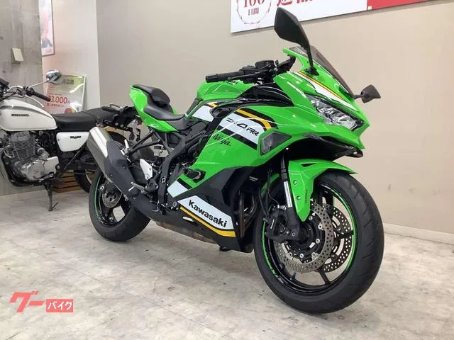 Kawasaki Ninja ZX-4RR ZX400PTRICKSTAR 2025 — миниатюра 2