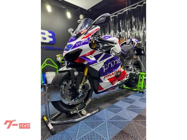 DUCATI V4 Martin //24 2024 — миниатюра 2