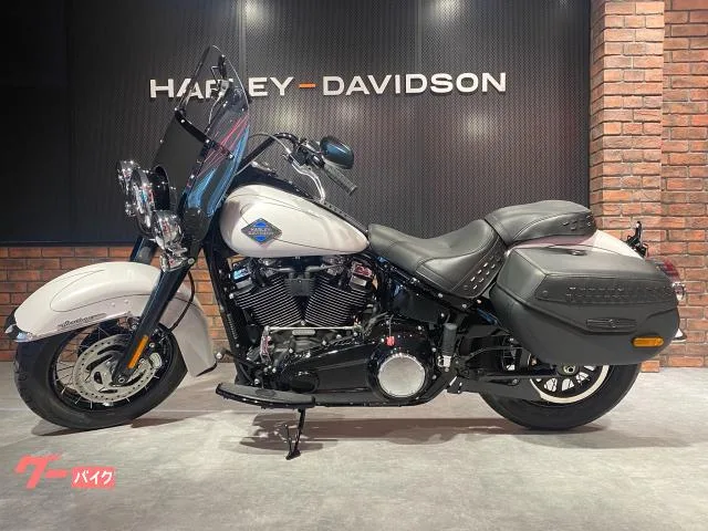 HARLEY-DAVIDSON FLHC 2025 — миниатюра 2