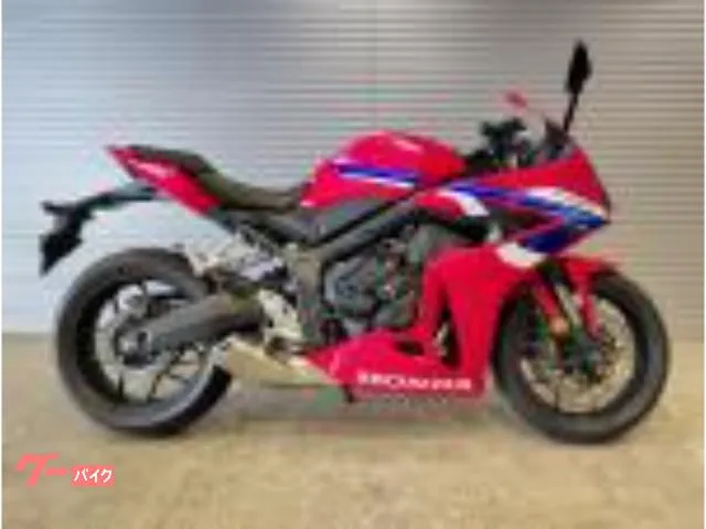 Honda CBR650R E-Clutch ABS 2024 — фото 1, купить с доставкой в Москву
