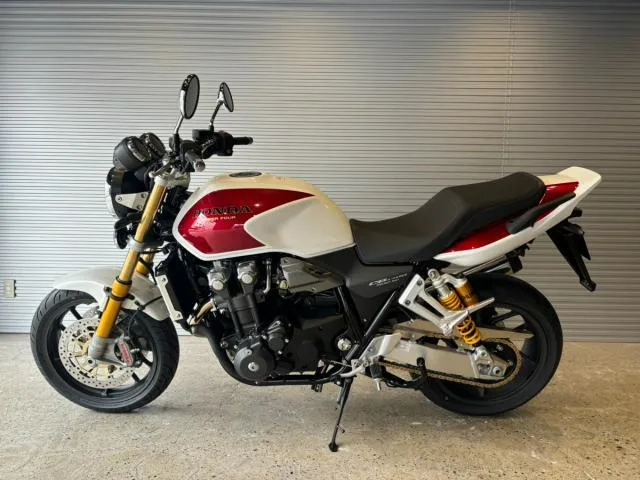 Honda CB1300Super Four SP 2025 — миниатюра 5