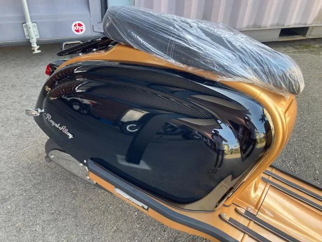 Royal Alloy JPS160 John Player Special 160cc 2025 — миниатюра 4