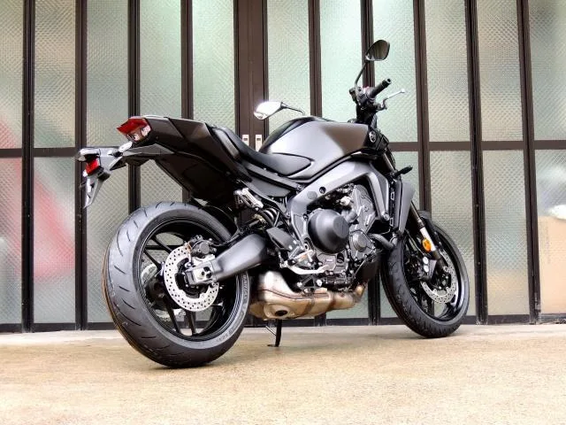 Yamaha MT-09 3 LED 6IMU 5TFT RN87J 3 2024 — миниатюра 2