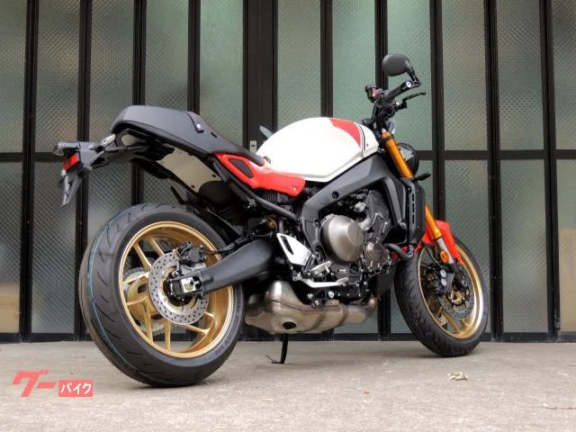Yamaha XSR900 3 LED TFTRN80J 3 2024 — миниатюра 2