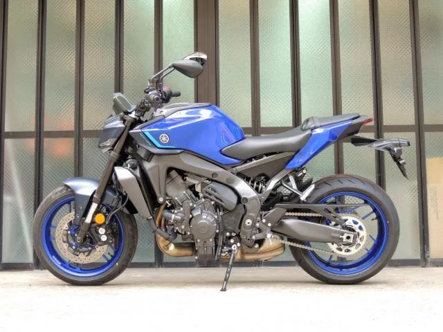 Yamaha MT-09 Y-AMT LED CP3 2025 — миниатюра 4