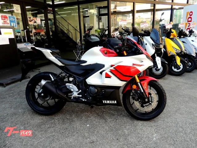 Yamaha YZF-R25 70ThAnniversaryEdition ABS 2026 — миниатюра 3