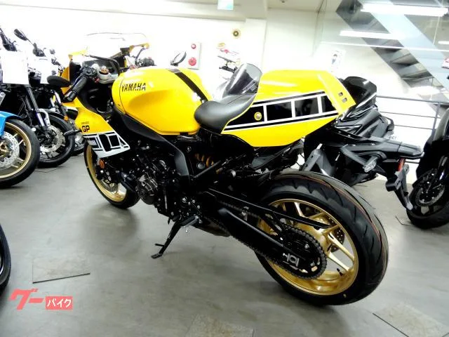 Yamaha XSR900GP. LED 3 5TFT 2026 — миниатюра 2
