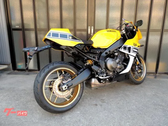 Yamaha XSR900GP. 3 Y-Connct 6 LED 2026 — миниатюра 2