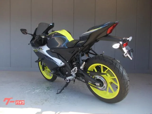 Yamaha YZF-R15 RG86J 2023 — миниатюра 2