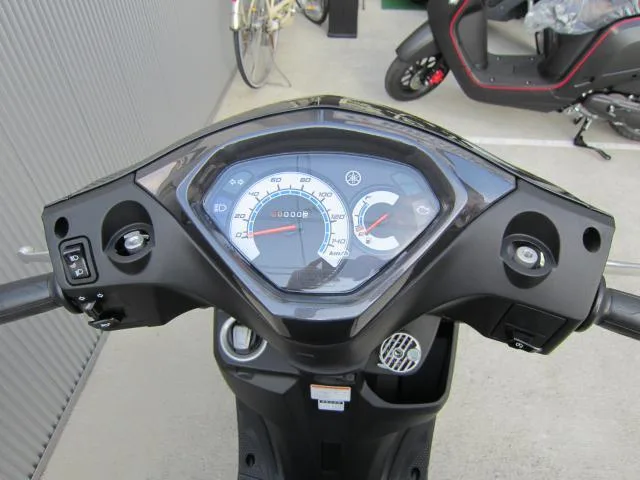 Yamaha AXIS Z 2026 X 2026 — миниатюра 2