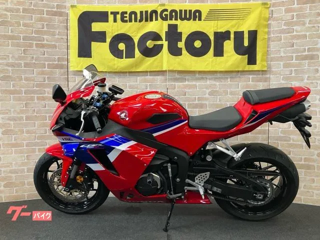 Honda CBR600RR 2025 — миниатюра 2
