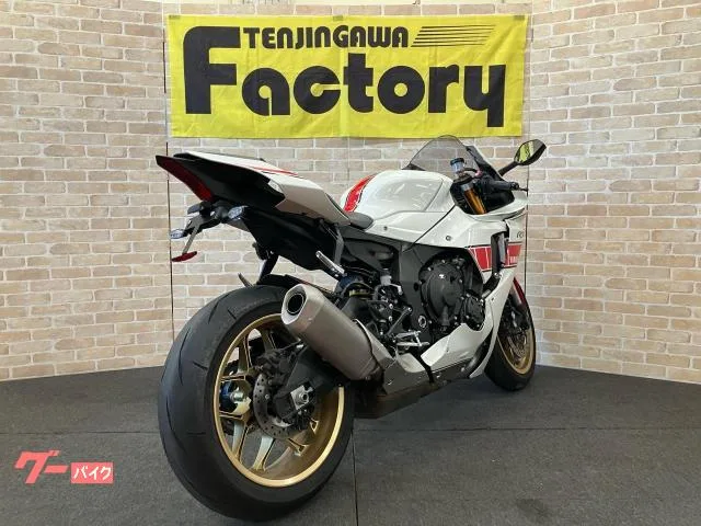 Yamaha YZF-R1 60th 2022 — миниатюра 2
