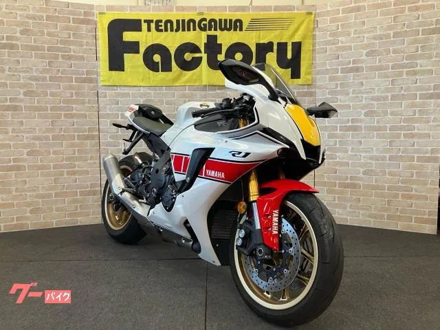 Yamaha YZF-R1 60th 2022 — миниатюра 3