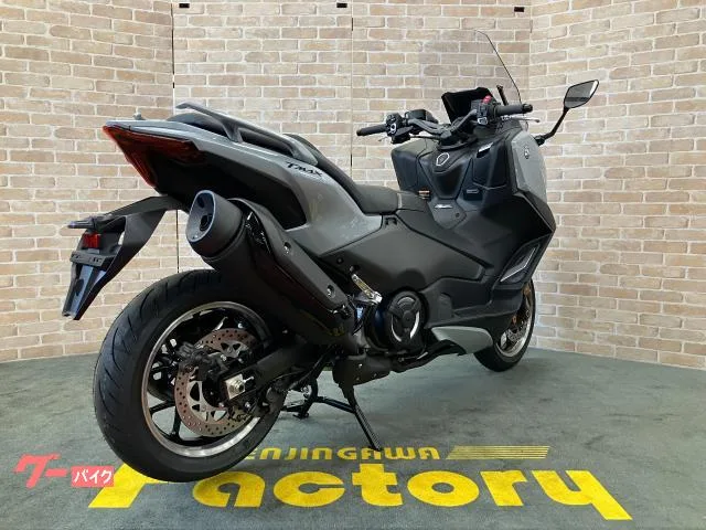 Yamaha TMAX560 TECH MAX ABS 2 2026 — миниатюра 2
