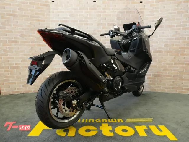 Yamaha TMAX560 TECH MAX ABS 2 2026 — миниатюра 2