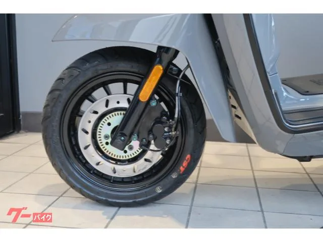 LAMBRETTA V125 Special 5 2025 — миниатюра 3