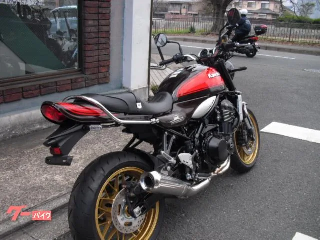 Kawasaki Z900RS 50th Anniversary 2022 — миниатюра 5