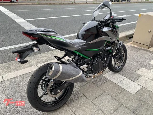 Kawasaki Z400 2025 — миниатюра 3